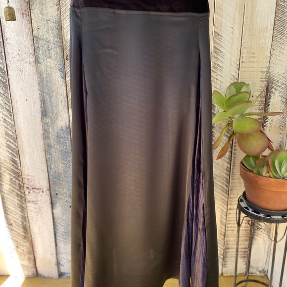 Rodney Clark Skirt - Picture 4 of 9